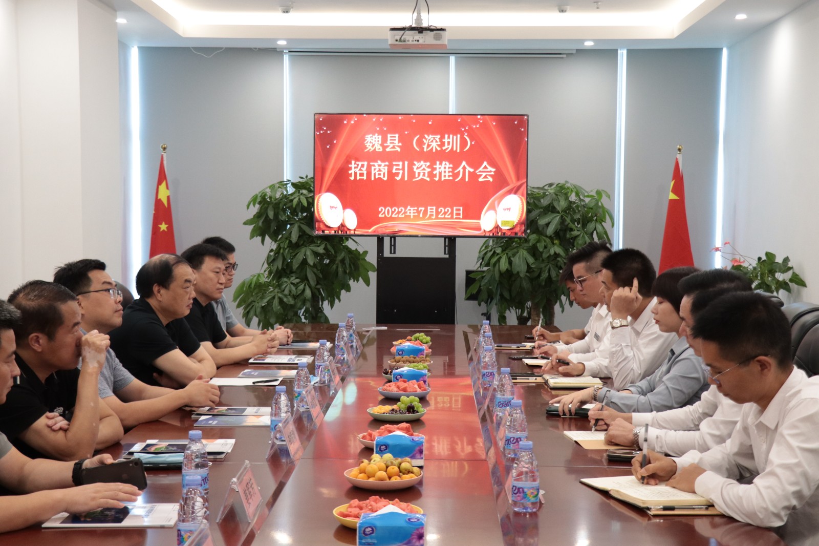 热烈欢迎邯郸魏县一行领导莅临星空体育真人(中国)官方网站科技参观考察